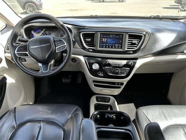 used 2020 Chrysler Pacifica car, priced at $23,698