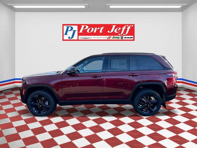 new 2025 Jeep Grand Cherokee car, priced at $43,175