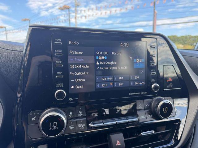 used 2021 Toyota Highlander car, priced at $30,794