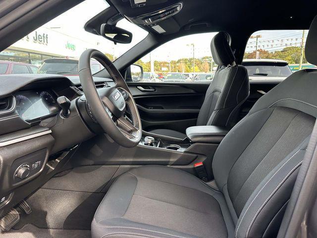 used 2024 Jeep Grand Cherokee L car, priced at $33,994
