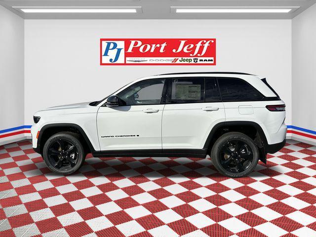 new 2025 Jeep Grand Cherokee car, priced at $43,580