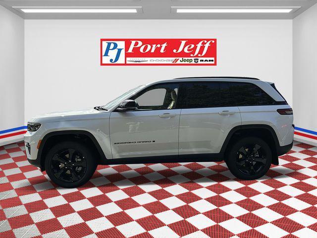 new 2025 Jeep Grand Cherokee car, priced at $47,940