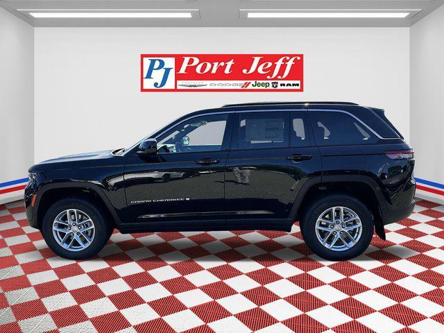 new 2025 Jeep Grand Cherokee car, priced at $38,175