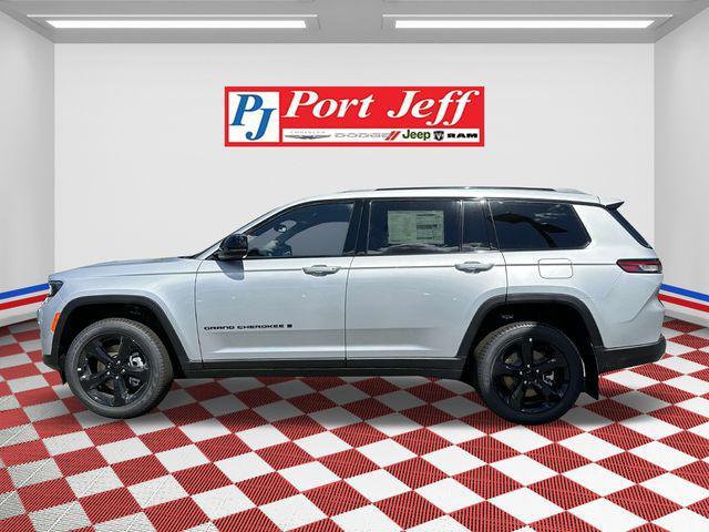 new 2024 Jeep Grand Cherokee L car, priced at $49,252