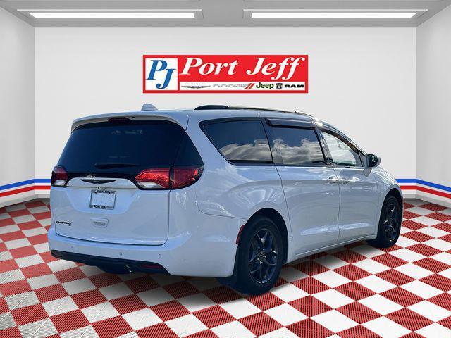 used 2020 Chrysler Pacifica car, priced at $19,998