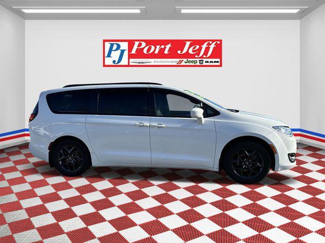 used 2020 Chrysler Pacifica car, priced at $19,998