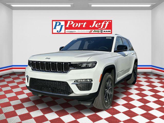 new 2025 Jeep Grand Cherokee car, priced at $44,215