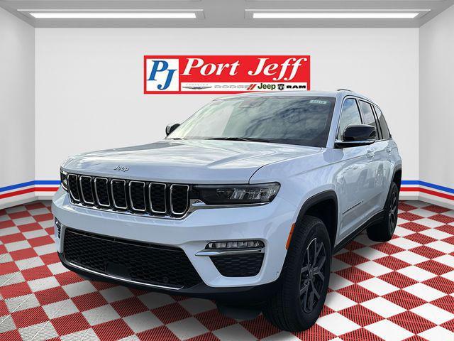 new 2025 Jeep Grand Cherokee car, priced at $47,140