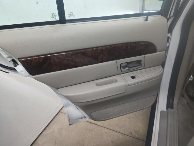 used 2010 Mercury Grand Marquis car