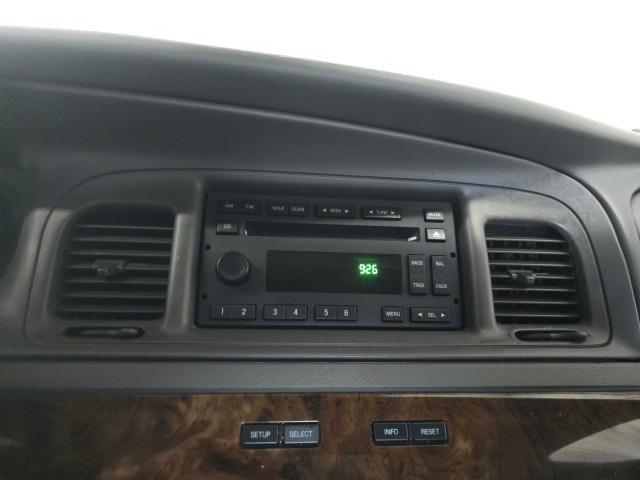 used 2010 Mercury Grand Marquis car