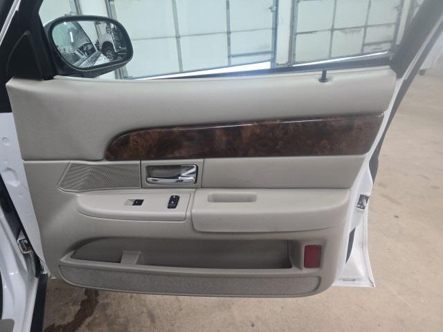 used 2010 Mercury Grand Marquis car