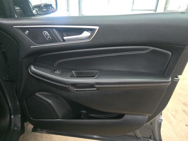 used 2021 Ford Edge car, priced at $29,268