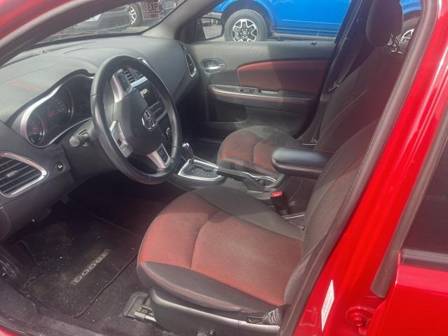 used 2011 Dodge Avenger car