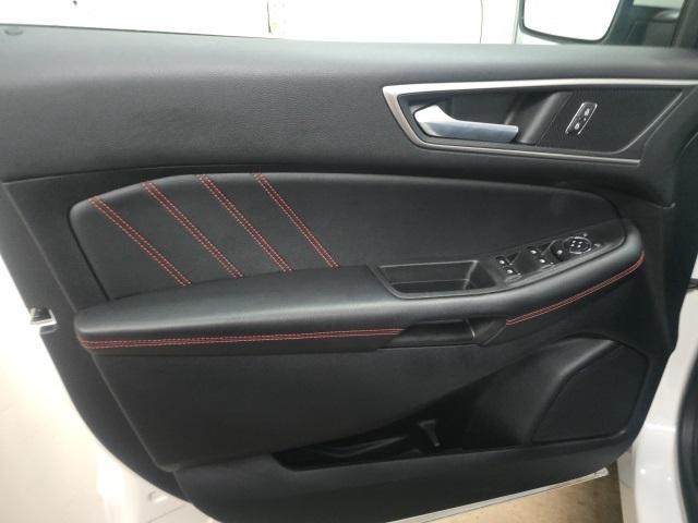 used 2022 Ford Edge car, priced at $29,952