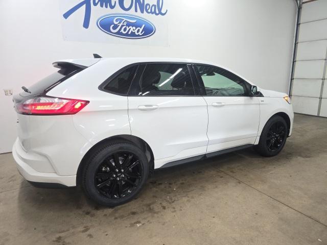 used 2022 Ford Edge car, priced at $29,952