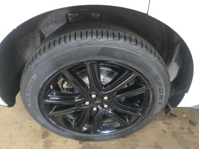 used 2022 Ford Edge car, priced at $29,952