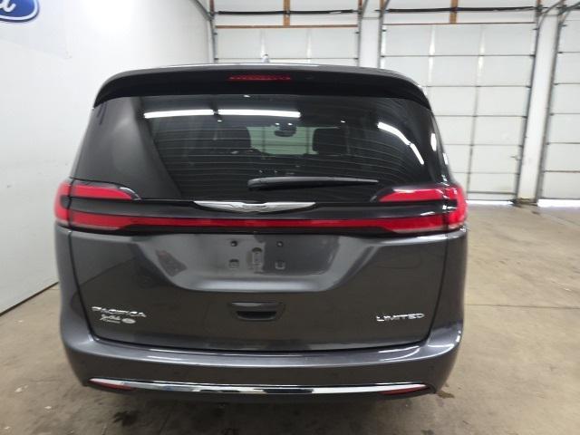 used 2022 Chrysler Pacifica car, priced at $28,656