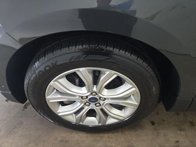 used 2021 Ford Edge car, priced at $28,227