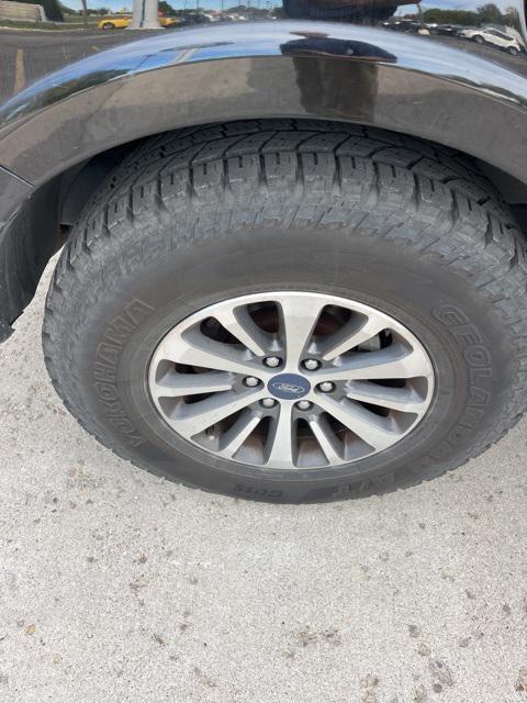 used 2017 Ford Expedition car