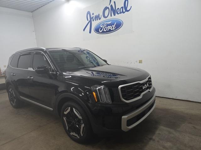 used 2024 Kia Telluride car, priced at $35,271