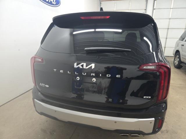 used 2024 Kia Telluride car, priced at $35,271