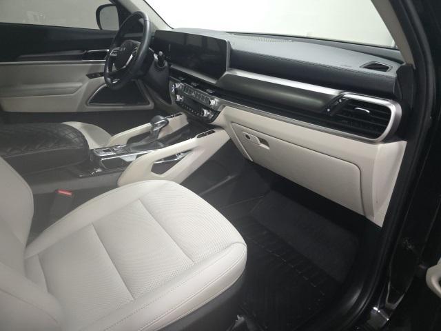 used 2024 Kia Telluride car, priced at $35,271
