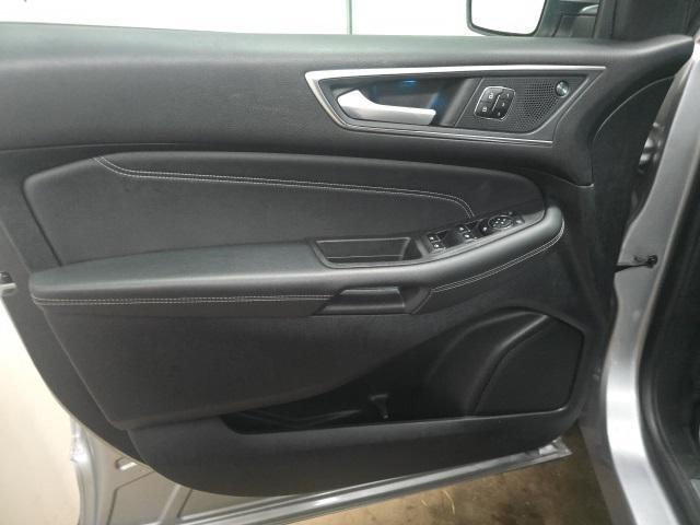 used 2024 Ford Edge car, priced at $28,002