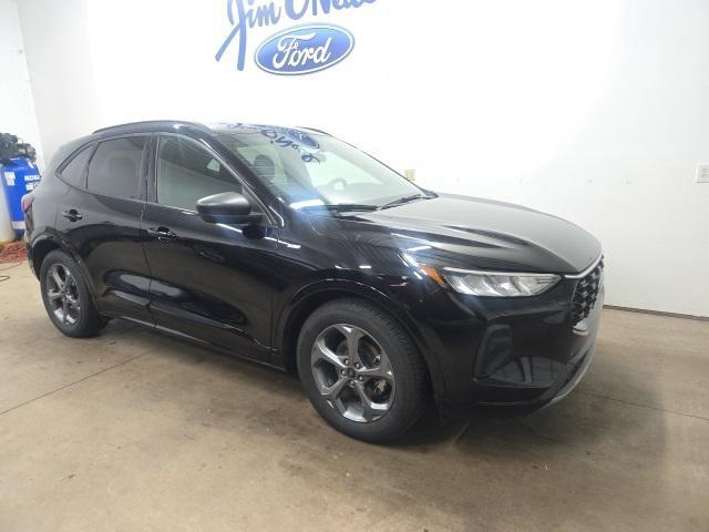 used 2023 Ford Escape car, priced at $22,900