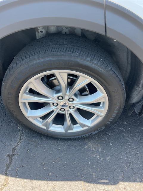 used 2020 Ford Explorer car