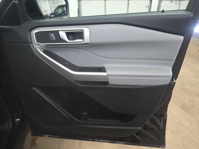 used 2023 Ford Explorer car, priced at $36,334