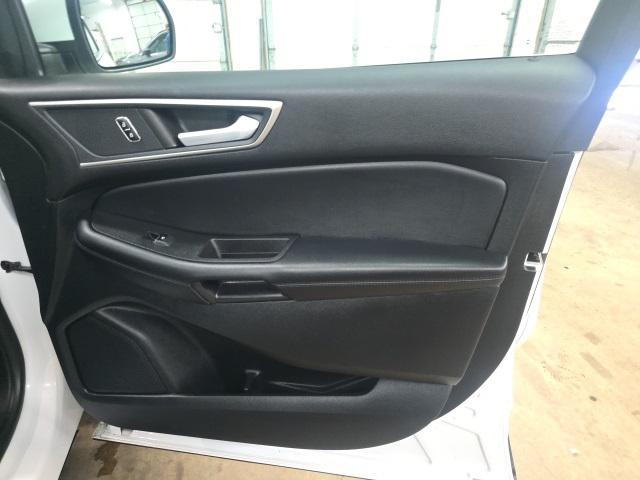 used 2024 Ford Edge car, priced at $31,418