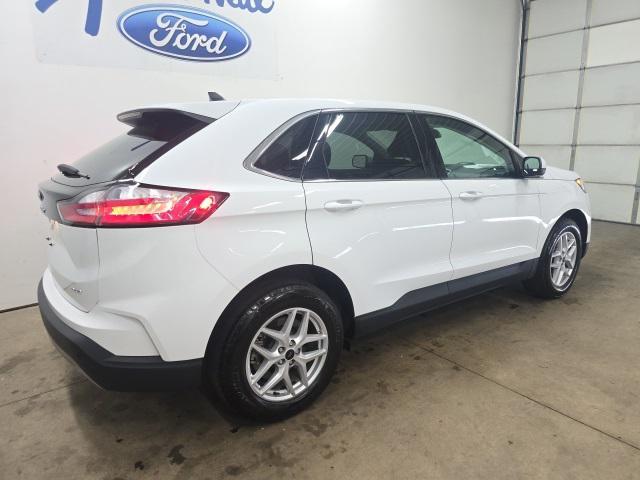 used 2024 Ford Edge car, priced at $31,418