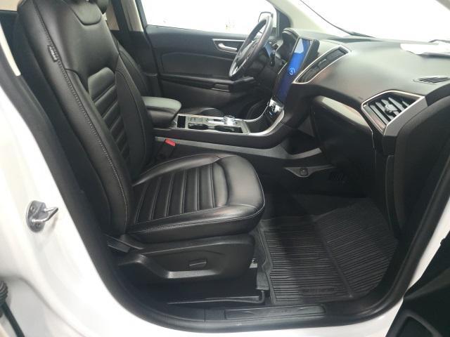 used 2024 Ford Edge car, priced at $31,418