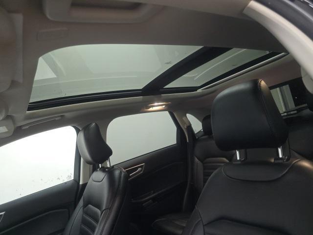 used 2022 Ford Edge car, priced at $27,037