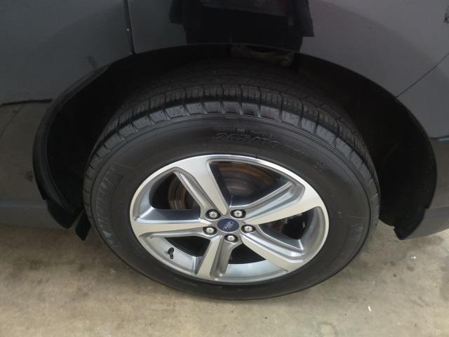 used 2022 Ford Edge car, priced at $27,037