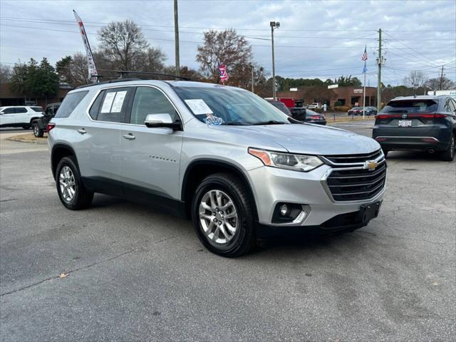 used 2020 Chevrolet Traverse car, priced at $18,900