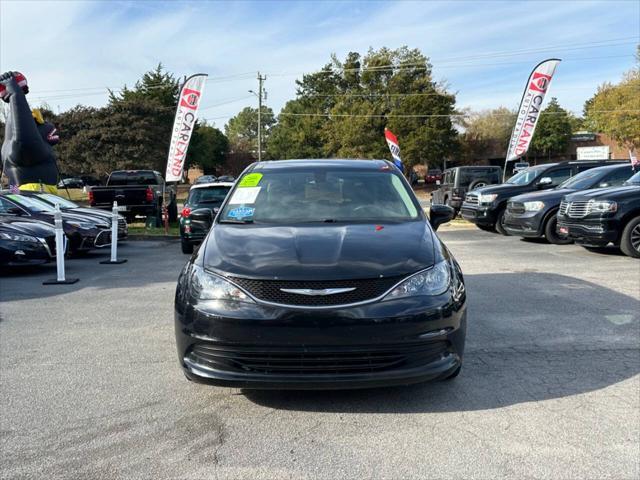 used 2017 Chrysler Pacifica car, priced at $14,450