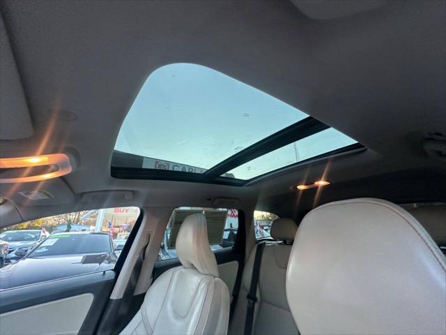 used 2015 Volvo XC60 car, priced at $10,450