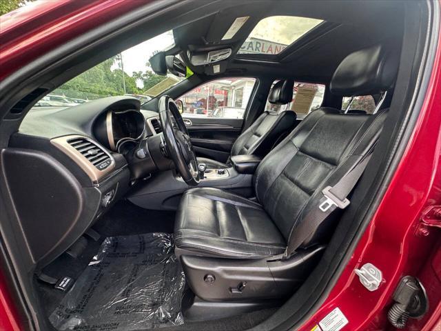 used 2015 Jeep Grand Cherokee car, priced at $12,900