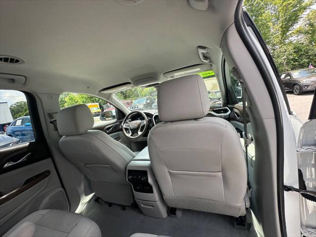 used 2023 GMC Acadia car, priced at $18,450