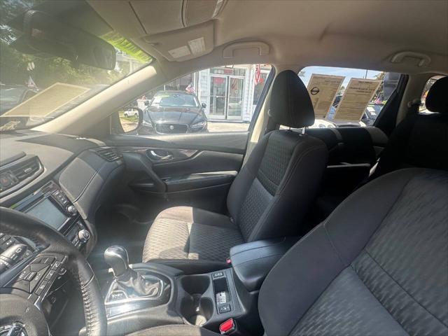 used 2020 Nissan Rogue car, priced at $10,900