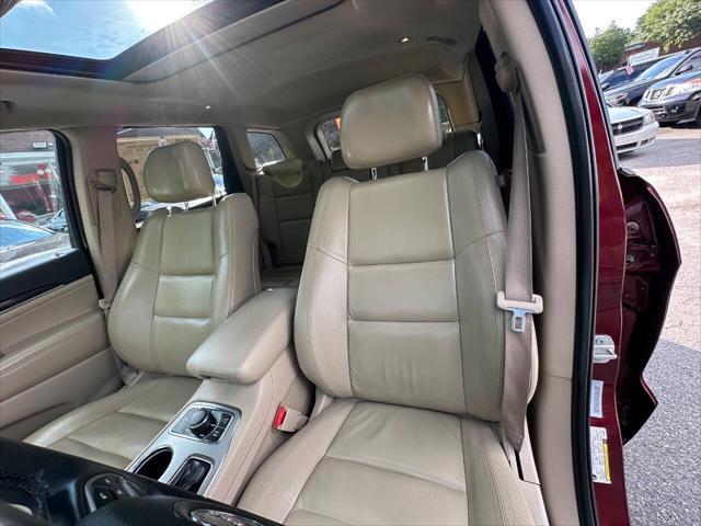 used 2018 Jeep Grand Cherokee car, priced at $17,900