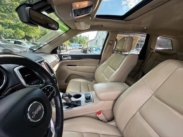 used 2018 Jeep Grand Cherokee car, priced at $17,900