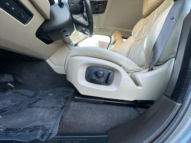 used 2017 Land Rover Range Rover Sport car, priced at $18,900