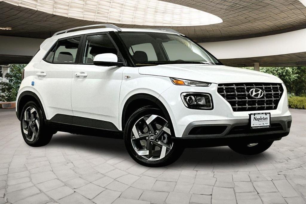 new 2025 Hyundai Venue car, priced at $23,328