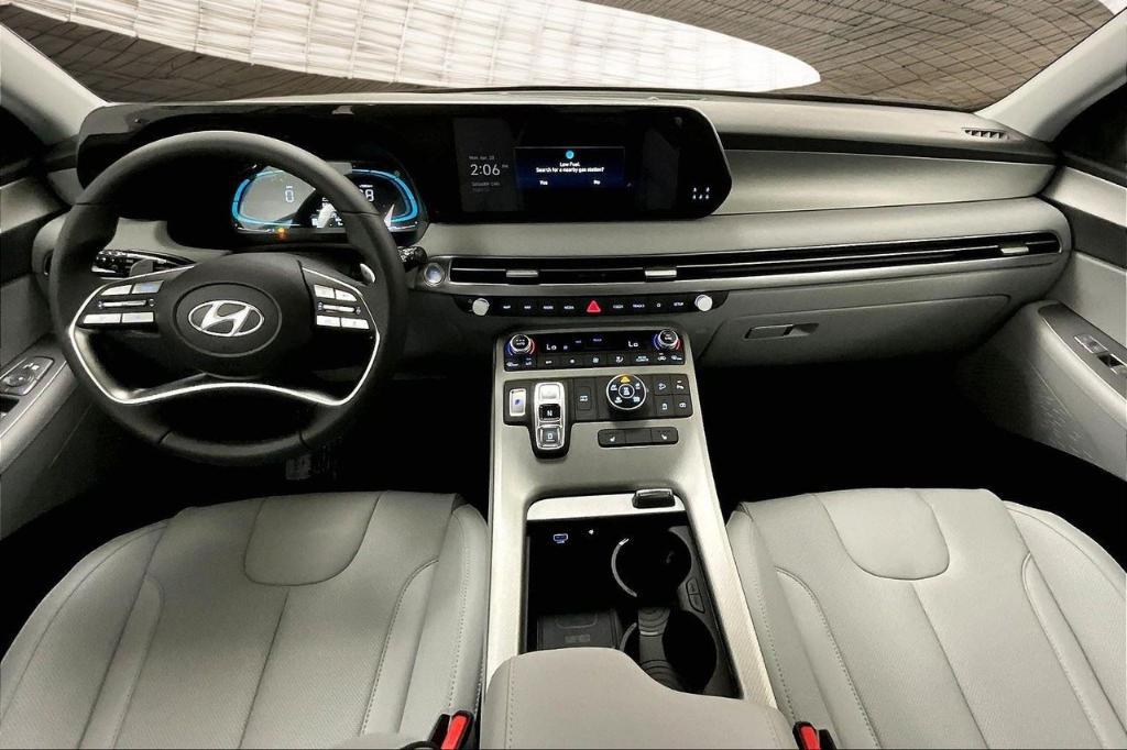 new 2025 Hyundai Palisade car, priced at $44,270