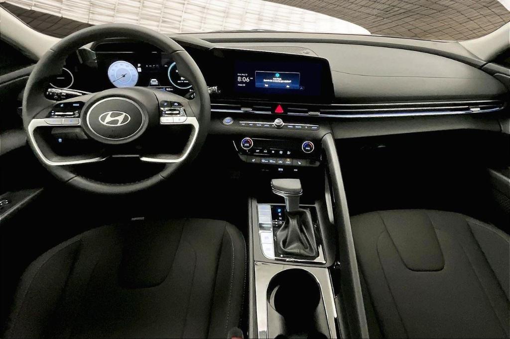 new 2025 Hyundai Elantra car, priced at $27,401