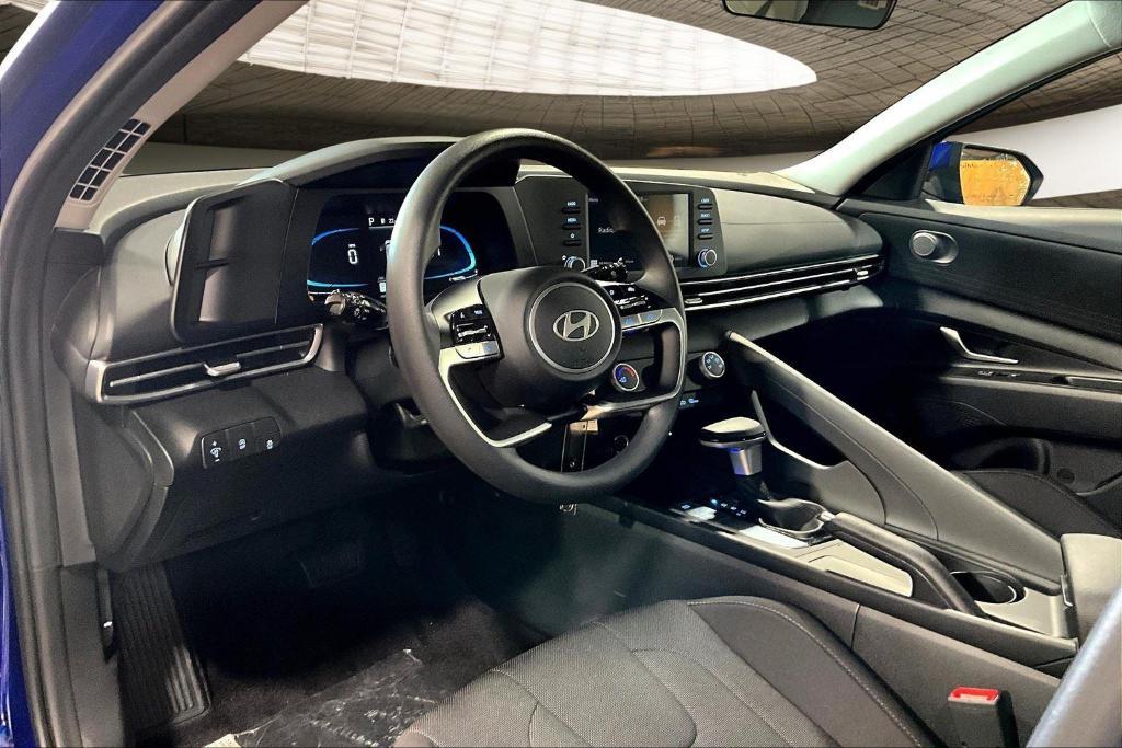 new 2025 Hyundai Elantra car, priced at $21,605