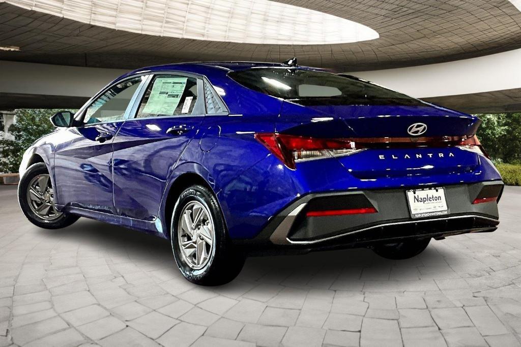 new 2025 Hyundai Elantra car, priced at $21,605