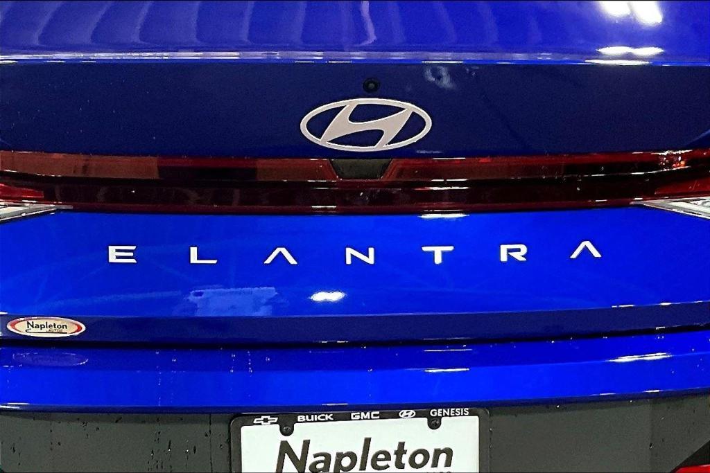 new 2025 Hyundai Elantra car, priced at $21,605